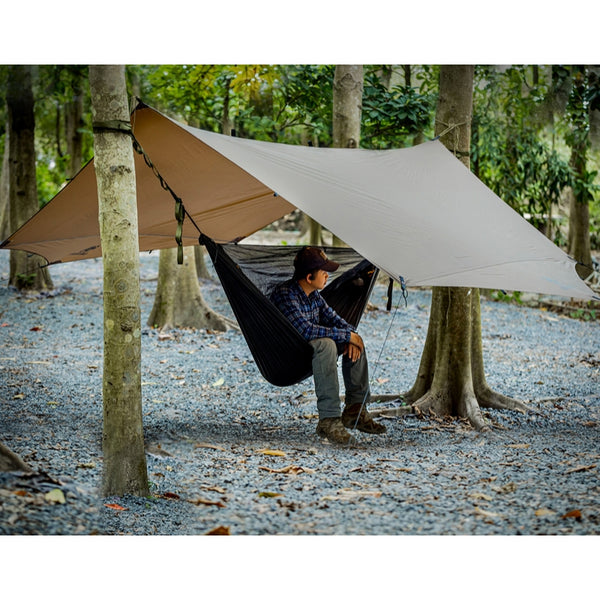 Tarp Light - Hexagonal 3.6 x 2.8 m - Tarp hamac - Bâche de camping -  Koksoak Outdoor co.